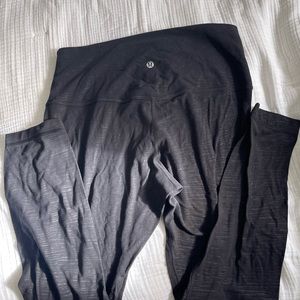Lululemon Align Pant II 25"
Stride Emboss Black